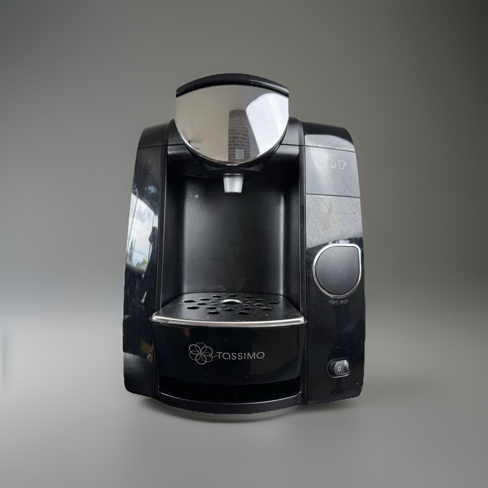 Bosch Tassimo CTPM06UC Single Serve Coffee Maker 1600W Black